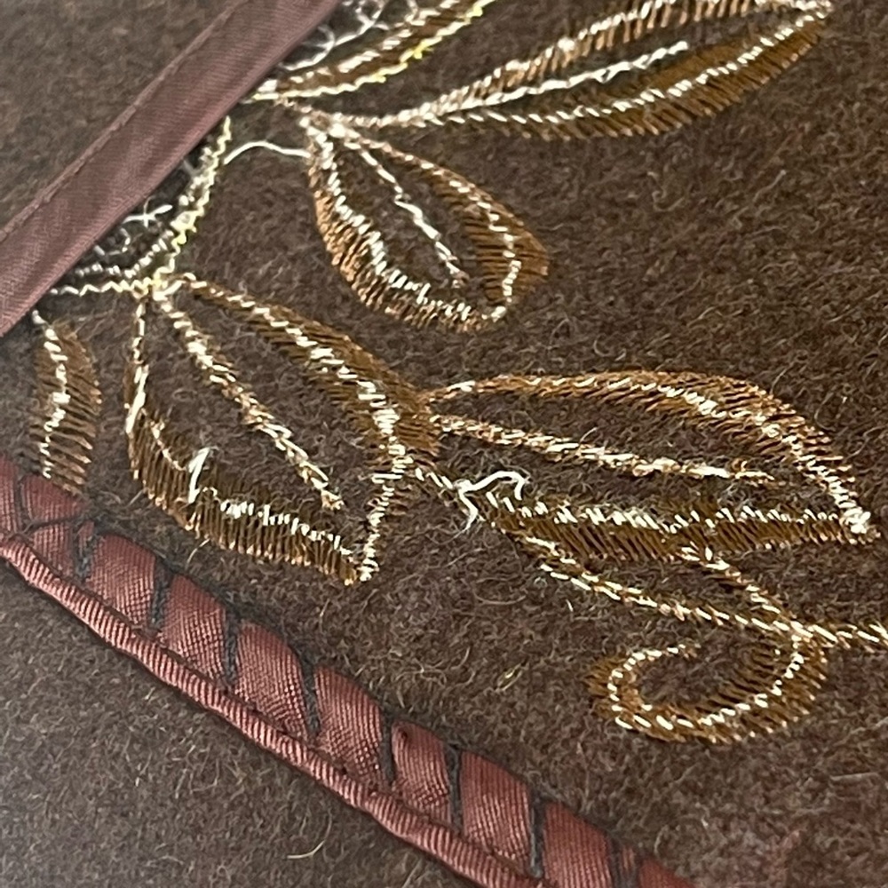 Vintage: Celine Sport ༄ Embroidered Wool Pencil Split Skirt༄ Gold Logo Hardware༄ - Picture 11 of 16